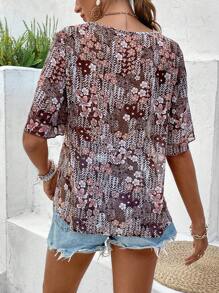 Breezaya Women's Floral Print V-Neck Shirt - Multicolor - View 3