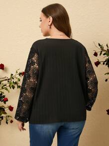 SHEIN LUNE 大尺碼蕾絲拼接燈籠袖襯衫 - 黑色 - 查看 2