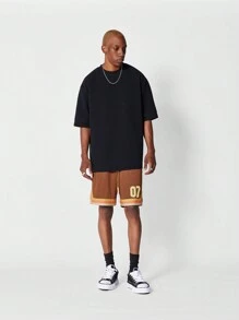 SUMWON 帶有前面數字裝飾的網狀短褲 - 棕色 - 查看 4