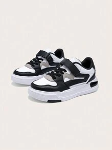 男孩簡潔時尚的黑白色運動鞋,適用於兒童 - 黑與白 - 查看 3