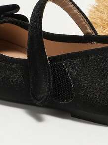 Girls' New Velvet Retro Princess Flat Shoes, Fashionable French Style Performance Dance Shoes For Kids - Black - View 5