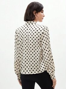 BizChic 前結綁粉點印花襯衫 - 杏色 - 查看 3