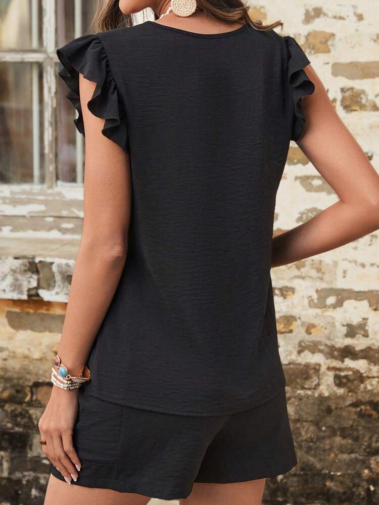 V-Neck Lace Splice Cap Sleeve Top And Shorts Two Piece Set