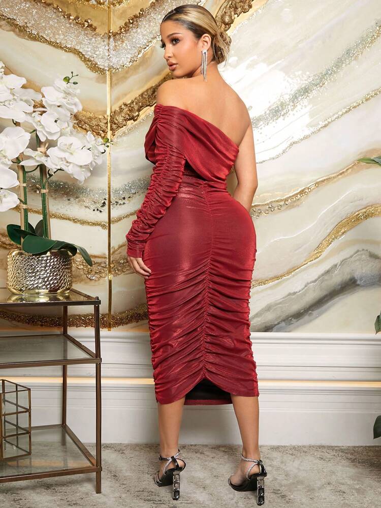 Single Long-Sleeved Bodycon Dress