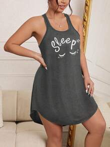 Pijama vestido de noche informal con estampado de letras y pestañas para tallas grandes