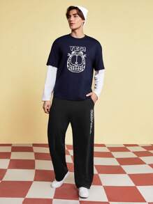 GARFIELD | SHEIN 男士 2 件套休闲字母卡通印花 2 合 1 T 恤和裤子套装 - 藏蓝色 - 查看 3