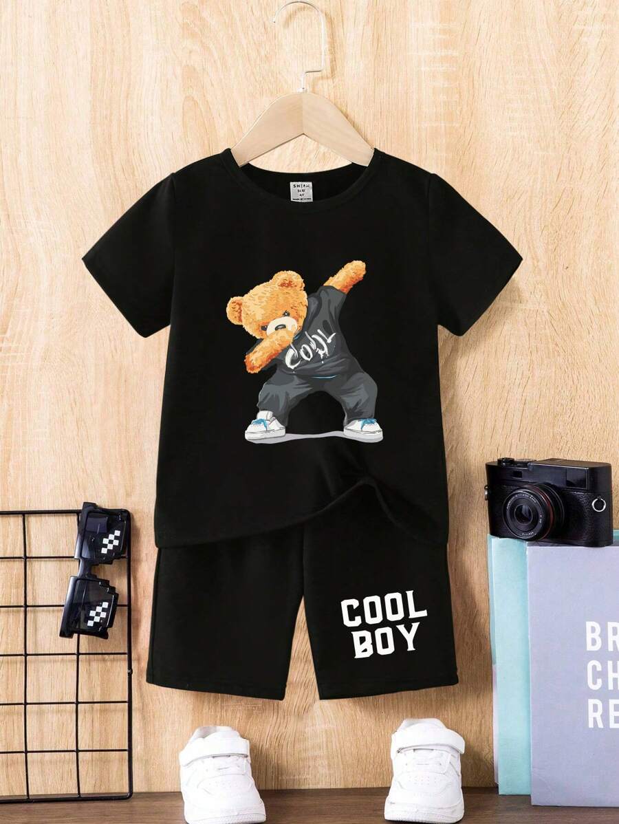 SHEIN Chàng trai trẻ Hoạt hình In Ngắn tay Áo thun Và Quần short 2 cái/bộ - màu đen - Xem 1