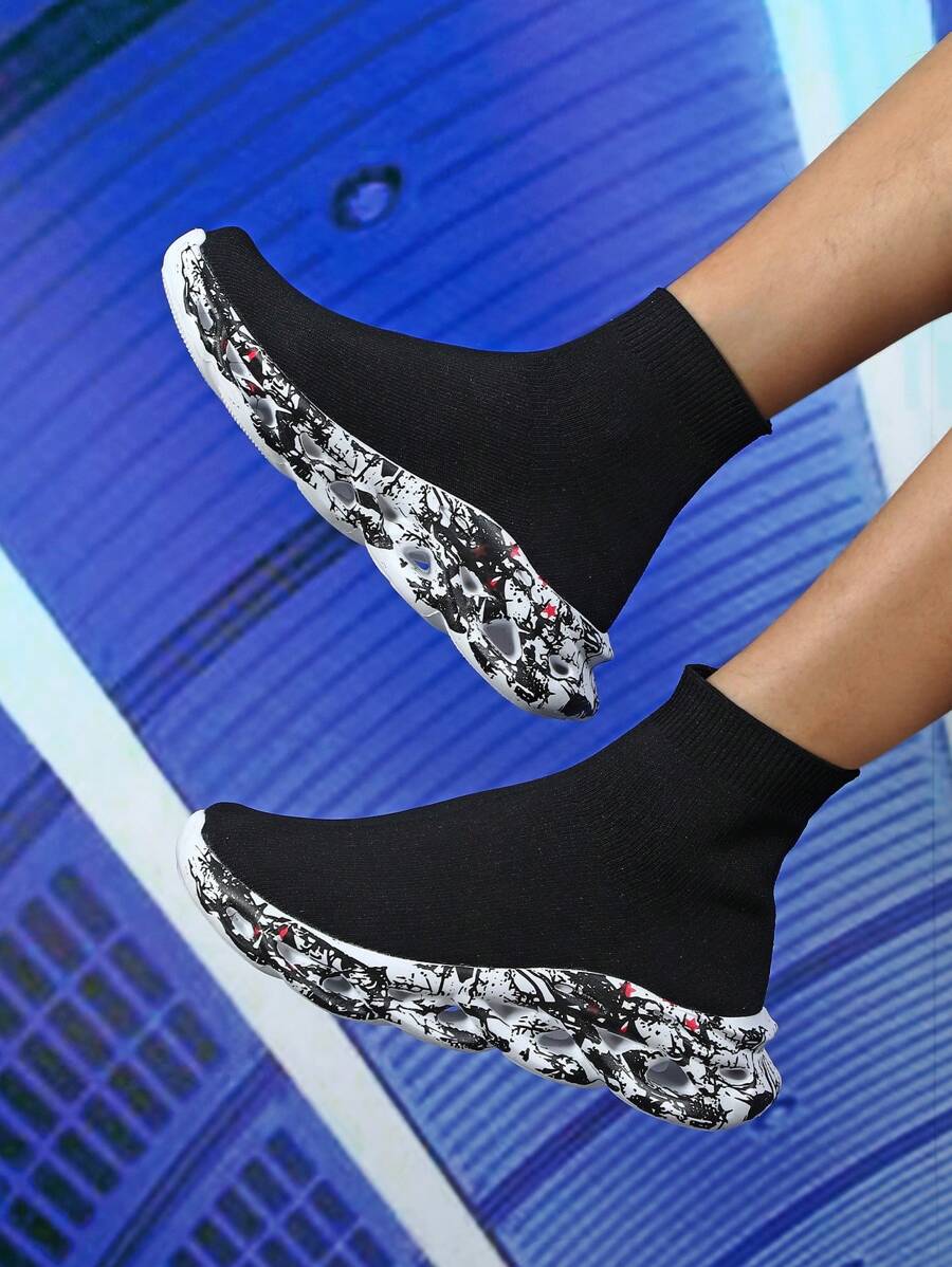 Easy Slip-On Wide Version Shoes, Suitable For Festivals, Comfortable, Lightweight, Breathable, Shock-Absorbing, Thick-Soled, Casual Sports Shoes For Outdoor Activities. - Black - View 1