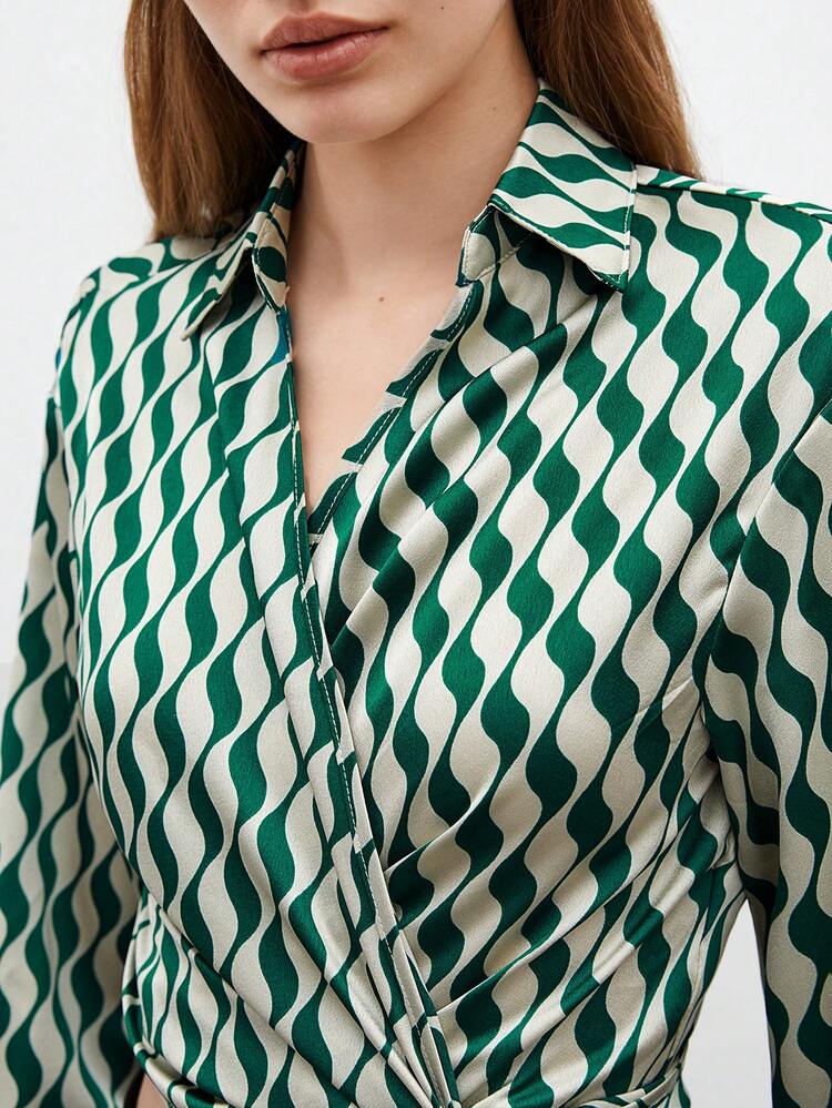 Women'S All-Over Printed Knot Front Shirt