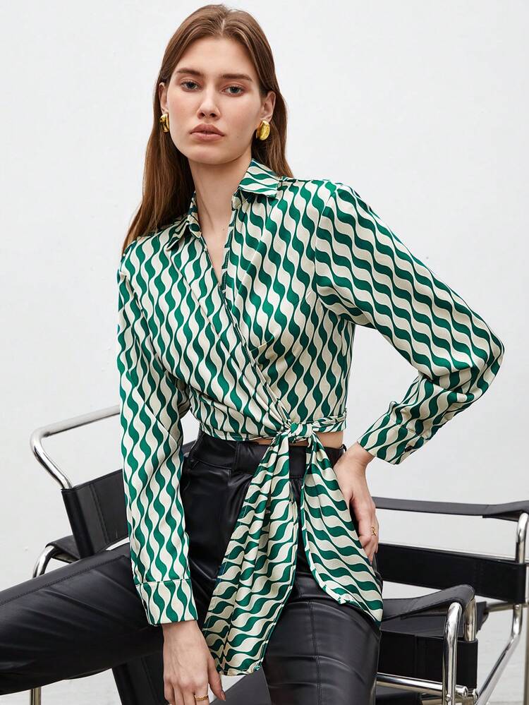 Women'S All-Over Printed Knot Front Shirt