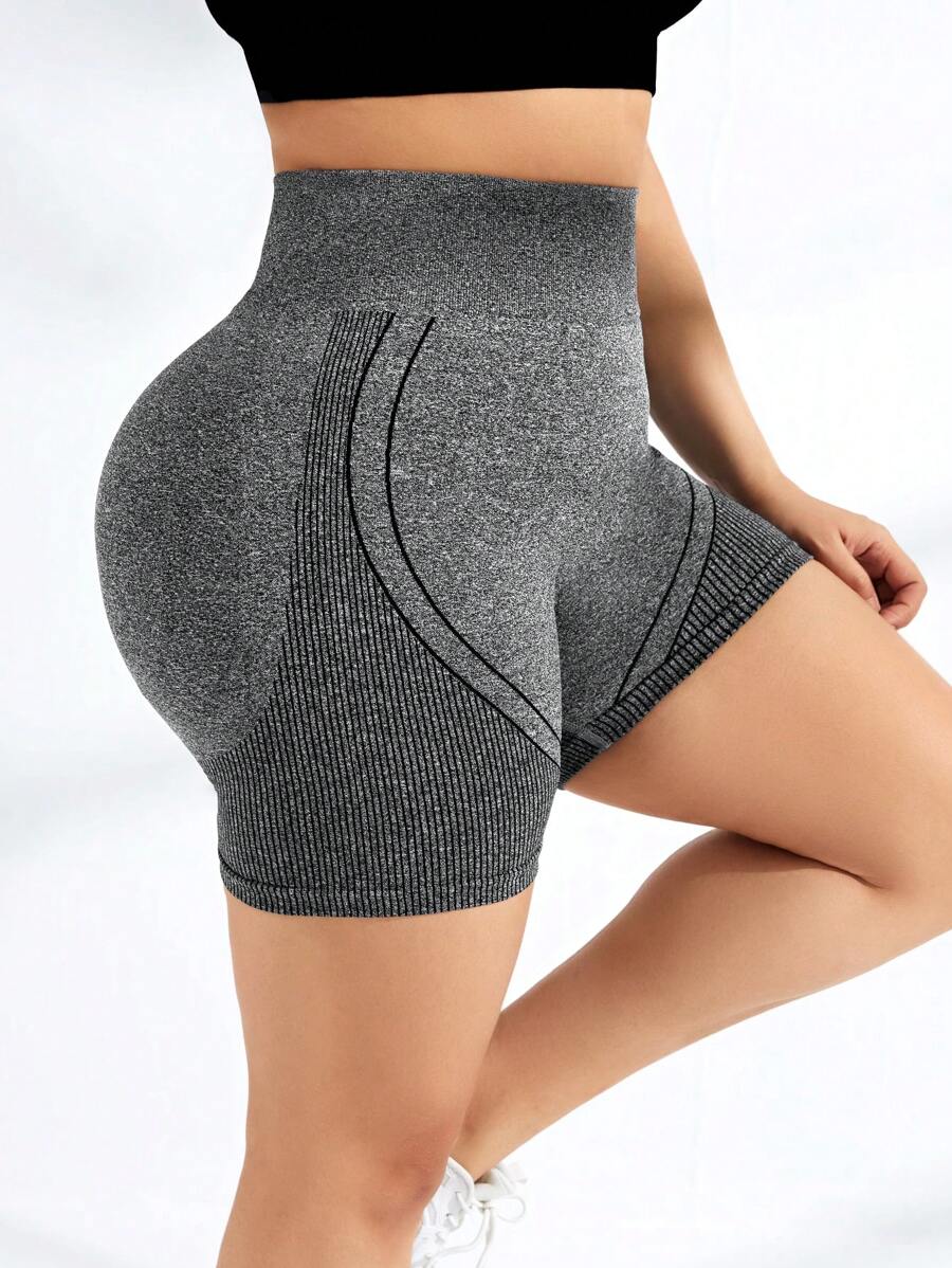 Easithlete 大尺碼無縫運動短褲