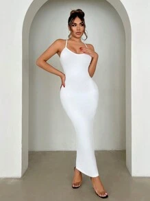 SHEIN SXY Vestido De Mujer Con Cuello Halter Descubierto Y De Un Solo Color Para El Día De San Valentín, Una Primera Cita, Ropa De Primavera Para Mujeres, Vestido De Cumpleaños, Traje De Fiesta De Soltera, Vestido De Cóctel, Vestido Corto De Noche - Blanco - Ver 2