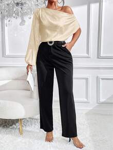 Allurite 不對稱領口燈籠袖襯衫 - 香檳色 - 查看 4