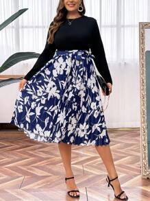 SHEIN Clasi Plus Size Floral Print Pleated Hem Belted Dress - Blue - View 3