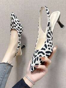 Women'S Fashionable High Heel Sandals, Closed Toe Lady High Heel Shoes - Black and White - View 1