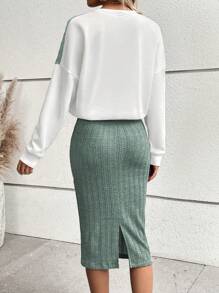 SHEIN LUNE Women's Colorblock V-Neck Long Sleeve Top And Skirt Two Piece Set - Green - View 2