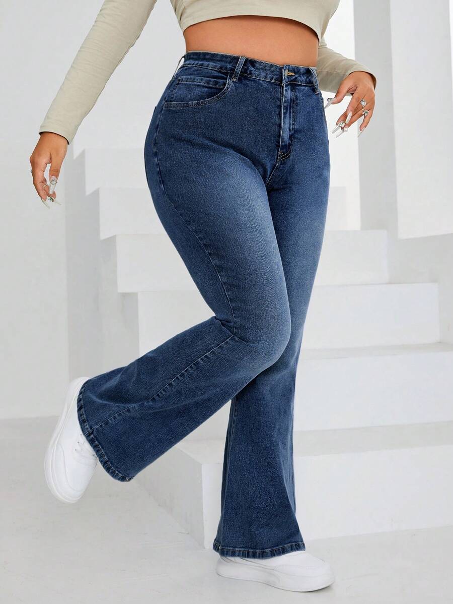 Flexra Flare Jeans Für Damen In Übergröße