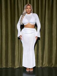 SHEIN SXY Plus Size Plain Bell Sleeve Crop Top And Mermaid Skirt Set