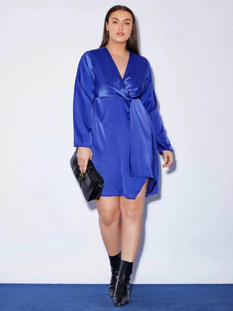 Plus Size V-Neck Twist Knot Dress