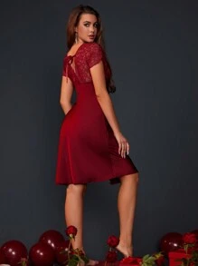 1pc Women's Lace Decorated High Slit Satin Night Dress - Burgundy - View 2