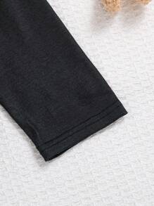 SHEIN Conjunto De Ropa Informal Para Niñas Con Estampado De Fútbol Y Manga Larga - Negro - Ver 5