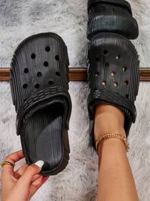 New Spring Summer Women's Slippers, Casual, Versatile, Fashionable, Outdoor And Indoor Anti-Skid, Hollow Out Design - Black - View 1