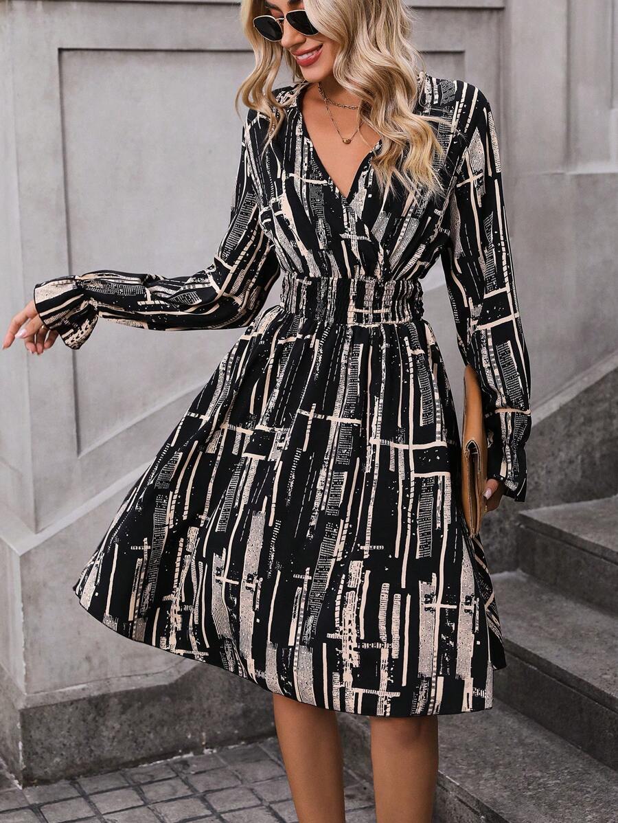 SHEIN Clasi Printed Waist Cinched Dress - Black - View 1