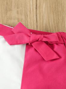 SHEIN 3 件套休闲可爱花朵贴花女婴背心上衣和喇叭裤套装配腰带，非常适合户外穿着 - 彩色 - 查看 3