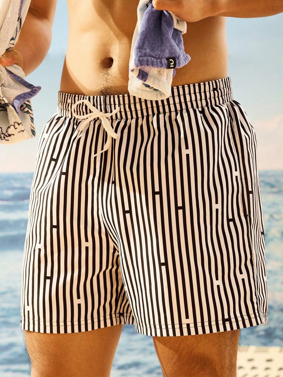 Manfinity Quần short đi biển cạp rút kẻ sọc cho nam, quần short đi biển, đi nghỉ - Đen và trắng - Xem 1