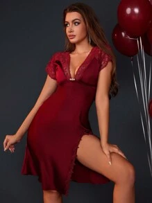 1pc Women's Lace Decorated High Slit Satin Night Dress - Burgundy - View 3