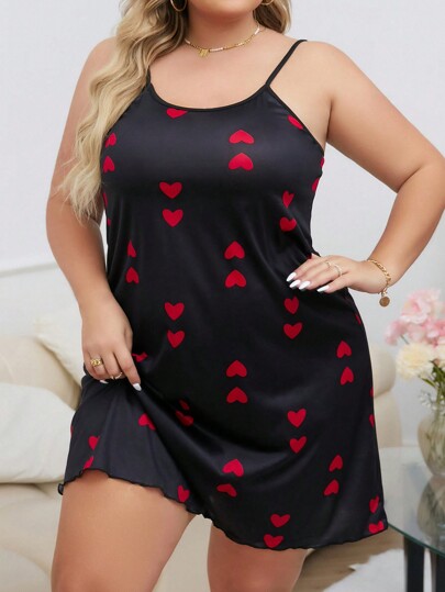 Camisón de pijama con tirantes de espagueti y estampado de corazones para mujeres de talla grande