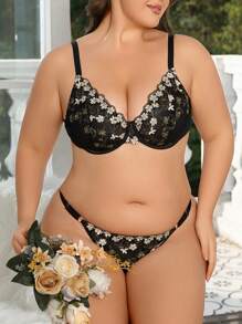 Spicy Aura Plus Size Floral Embroidery Sheer Mesh Sexy Lingerie Set - Multicolor - View 1