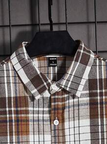 SHEIN Manfinity Homme Loose And Comfortable Men's Plaid Long Sleeve Shirt-Style Jacket