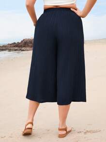 SHEIN VCAY Plus Size Solid Color Cropped Summer Pants
