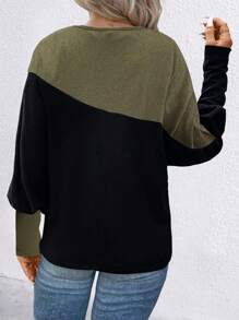 SHEIN LUNE Plus Size Round Neck Long Sleeve T-Shirt - Multicolor - View 2