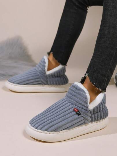 أحذية منزلية سميكة مبطنة مانعة للانزلاق للاستخدام الداخلي والخارجي للرجال، أحذية أرضية دافئة باللون الأزرق للشتاء، أحذية فرائية