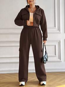 SHEIN EZwear 大尺碼搭配翻蓋連帽運動衫、前拉鍊和運動褲套裝 - 咖啡棕 - 查看 3