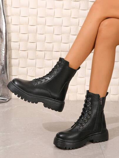 女士侧拉链保暖内衬系带黑色机车靴，舒适保暖纯色靴，适合秋冬季节，可搭配连帽衫、秋季服装、情人节、女士黑色运动鞋、女士万圣节服装、女士踝靴、黑色长靴、圣诞礼物，新款时尚秋季款式，黑色高跟靴，尺码偏小半码