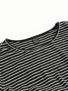 SHEIN Vestido A Rayas Para Lactancia De Manga Larga Para Maternidad - Blanco y Negro - Ver 13