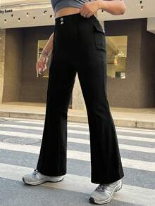 CovetEZ Plus Size Women's Solid Color Flap Pocket Flared Pants - Black - View 5