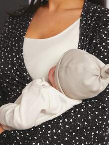 SHEIN Maternity Nursing Wrap-Around Shirt With Heart Print And Tie Belt - Black - View 4