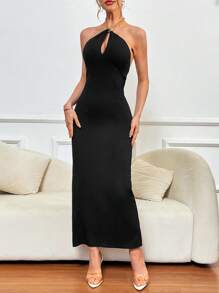 SHEIN Privé 女款純色鏤空側開衩鏈條細節掛脖連身裙 - 黑色 - 查看 4