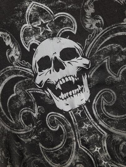 Grunge Punk Plus Size Vintage Skull & Vine Print Round Neck Tee With Distressed Effect