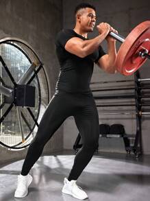 Manfinity Sport Corelite Men's Solid Color Comfortable Sports Suit, Athletic Suit, Tracksuit Workout Set Gym Set Workout Set - Black - View 1