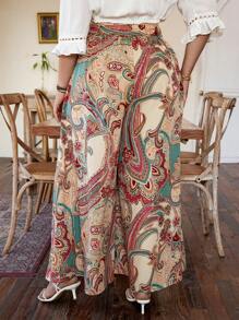 SHEIN Holidaya Große Größen-hose Mit Weitem Bein Und Gürtel Im Paisley Muster