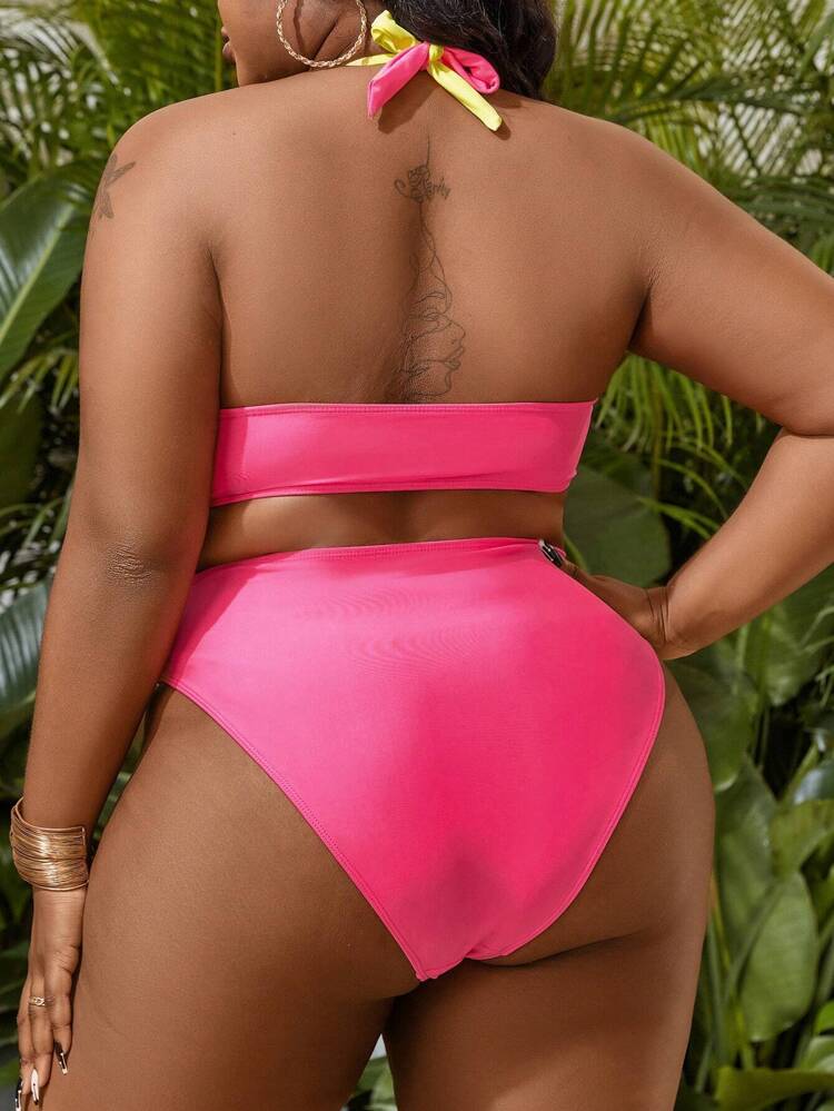 Plus Size Women's Color Block Halter Swimsuit Carnival Summer