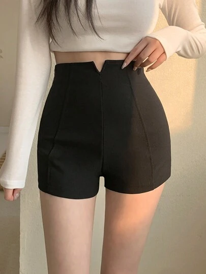 DAZY Ladies' Plain Color V-Waist Shorts Summer