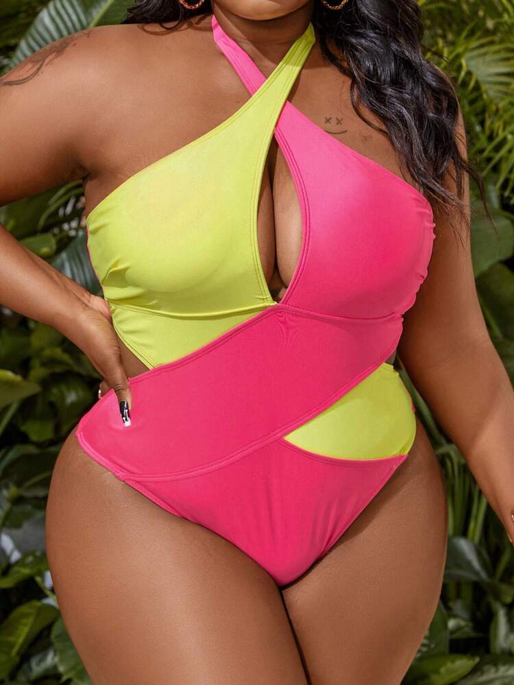 Plus Size Women's Color Block Halter Swimsuit Carnival Summer