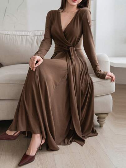 DAZY 女士返校纯色侧系腰长袖连衣裙，休闲优雅秋季连衣裙