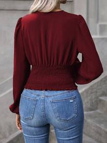 SHEIN Clasi 纯色褶皱深 V 领衬衫、长袖上衣 - 酒紅色 - 查看 2